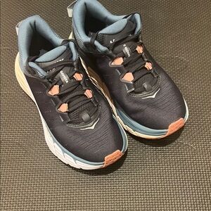 Hoka Women’s Gaviota 3s Size 7.5 Black and Blue Running Shoes